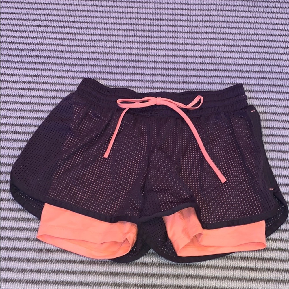 Athletic shorts